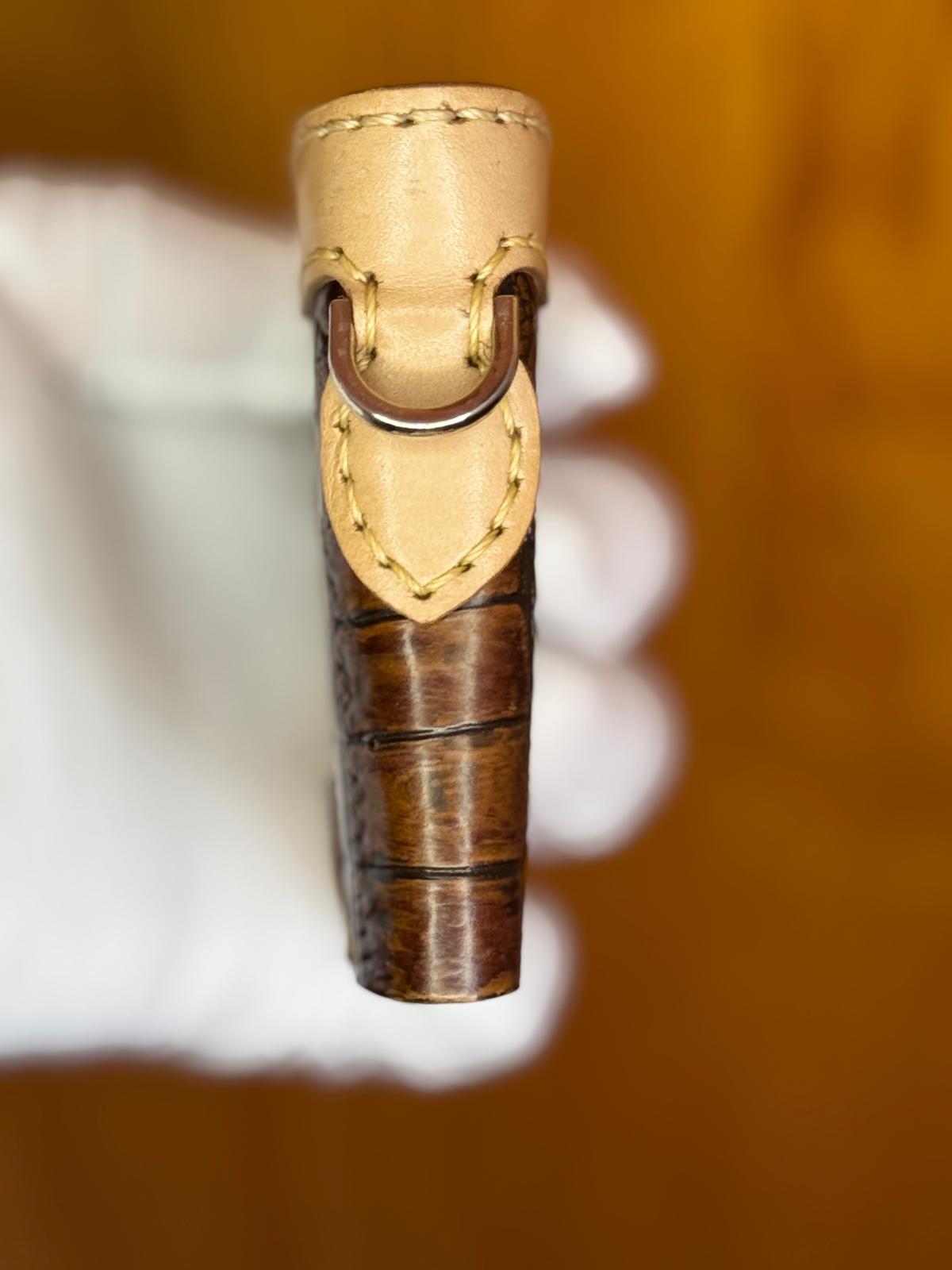 Genuine Leather Handmade Luxury Wallet Hand Stitches